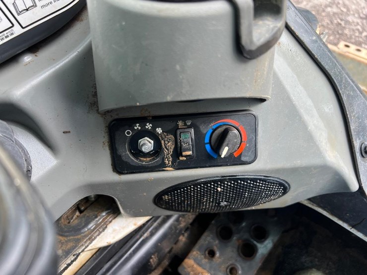 2018-bobcat-t770-image-25