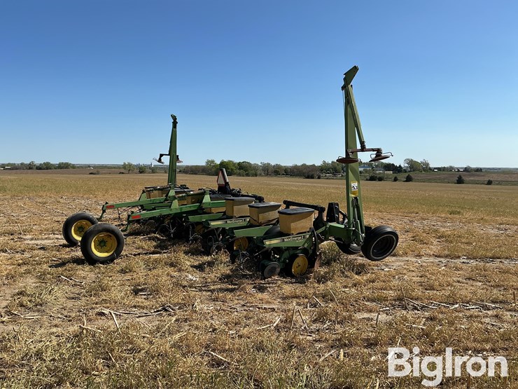 john-deere-7300-image-5