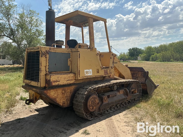 1983-caterpillar-953-image-5