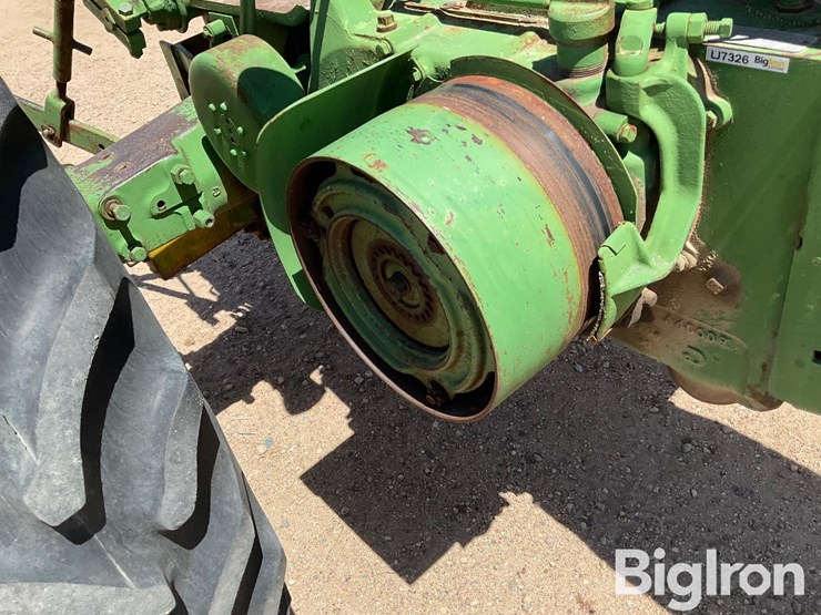 1951-john-deere-model-a-image-10