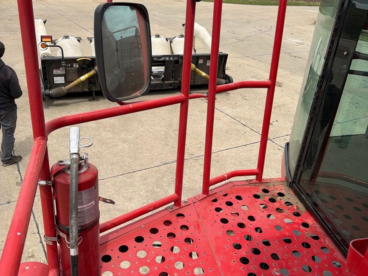 2001-massey-ferguson-8780xp-image-44