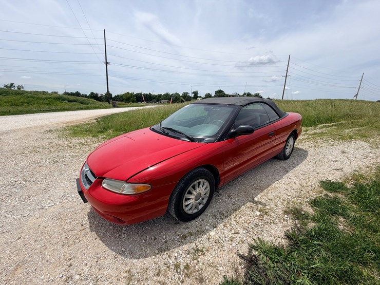 #24069-•-1997-chrysler-sebring-passenger-car-image-2
