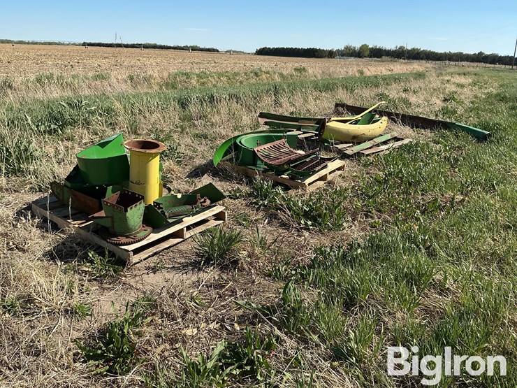 john-deere-5830-image-3