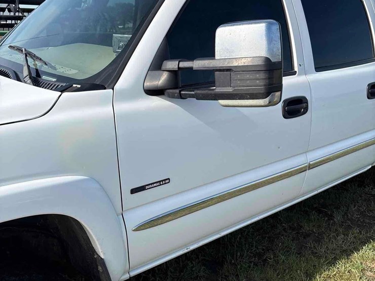 2002-gmc-2500-image-6