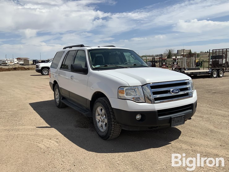 2013-ford-expedition-image-3