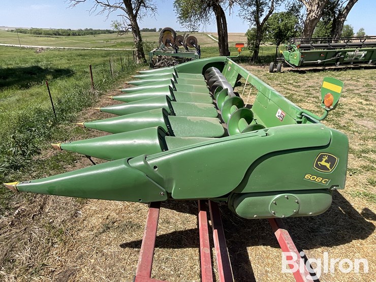 2008-john-deere-608c-image-8