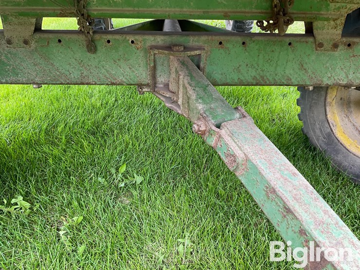 john-deere-sne107-hay-wagon-image-14