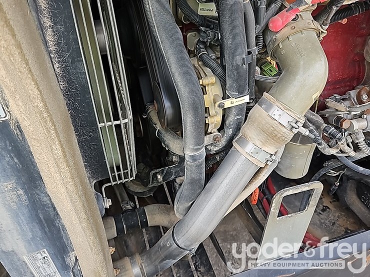 2020-jlg-1255-image-28