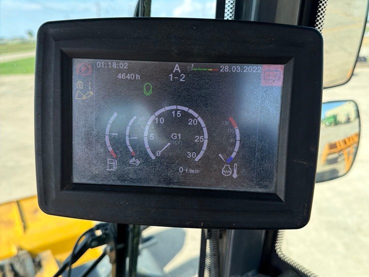 deere-344l-image-47