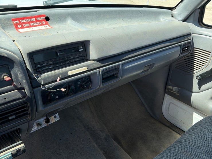 1996-ford-f350-image-35