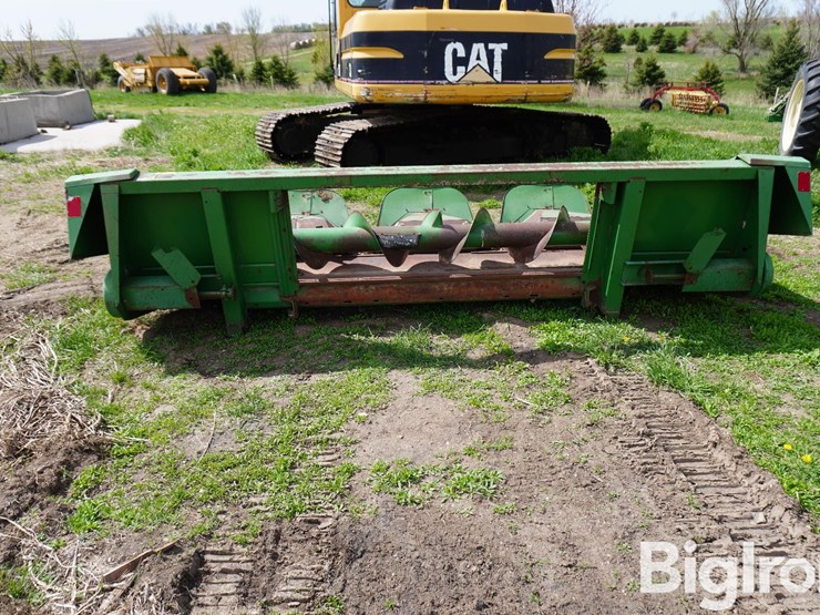 john-deere-444-image-6