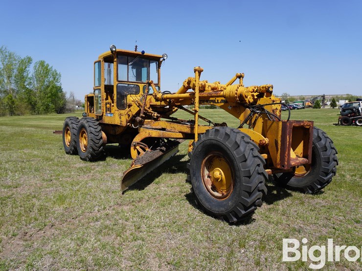 1968-caterpillar-12f-image-3