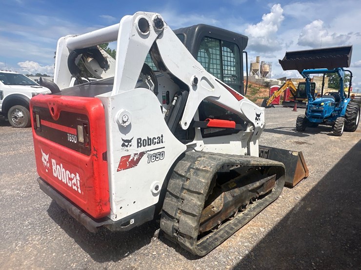 2019-bobcat-t650-image-4