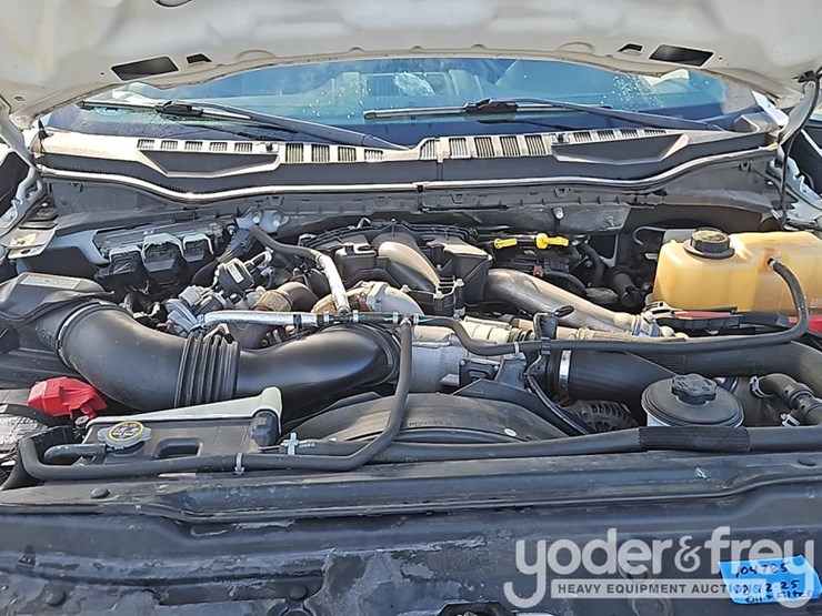 ford-f350-xl-image-14