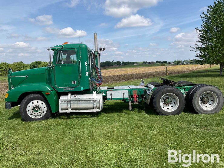 1994-freightliner-fld120-image-8