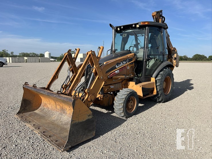 2011-case-580sn-image-1