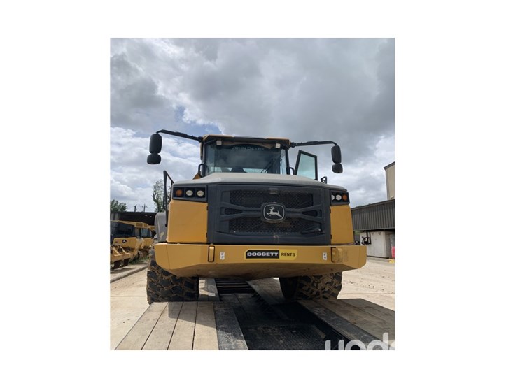 2023-deere-260e-image-3