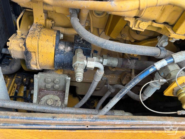 2021-deere-850l-wlt-image-18