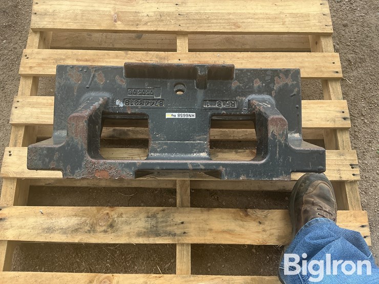 case-ih-87448319-weight-bracket-image-10