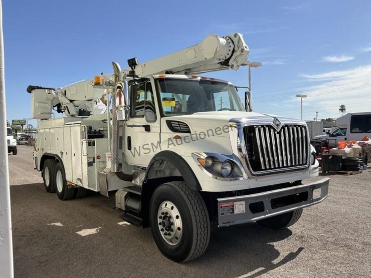 2009-international-workstar-7600-image-4