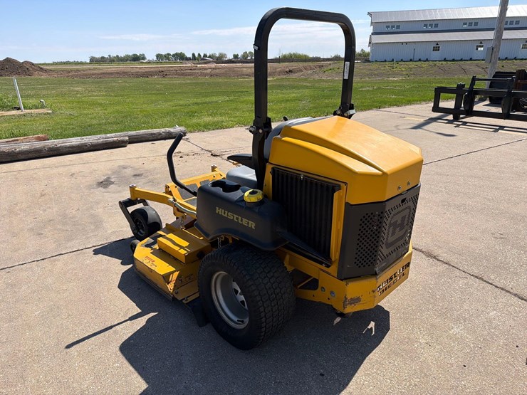 hustler-z-diesel-zero-turn-lawnmower-image-4