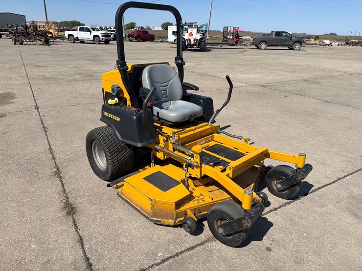 hustler-z-diesel-zero-turn-lawnmower-image-2