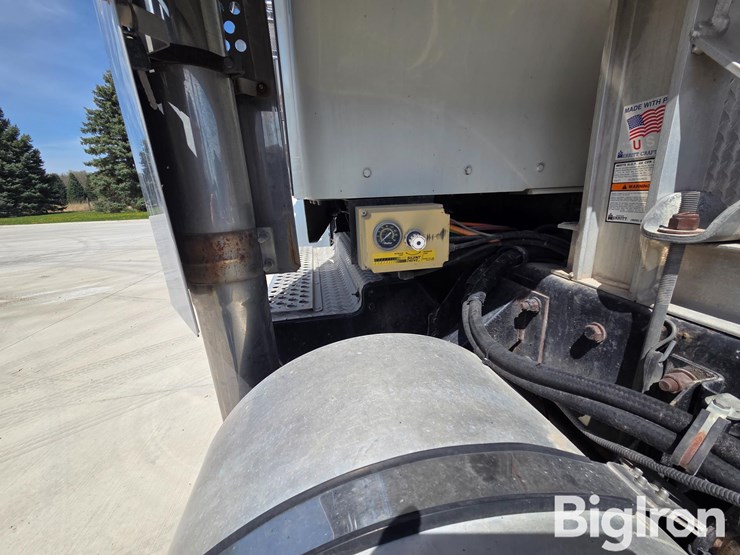 2007-kenworth-w900-image-20