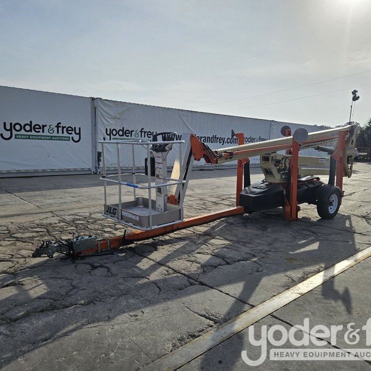 2018 JLG T500J