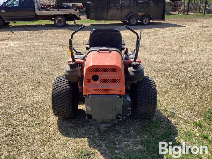 kubota-zd326-image-6