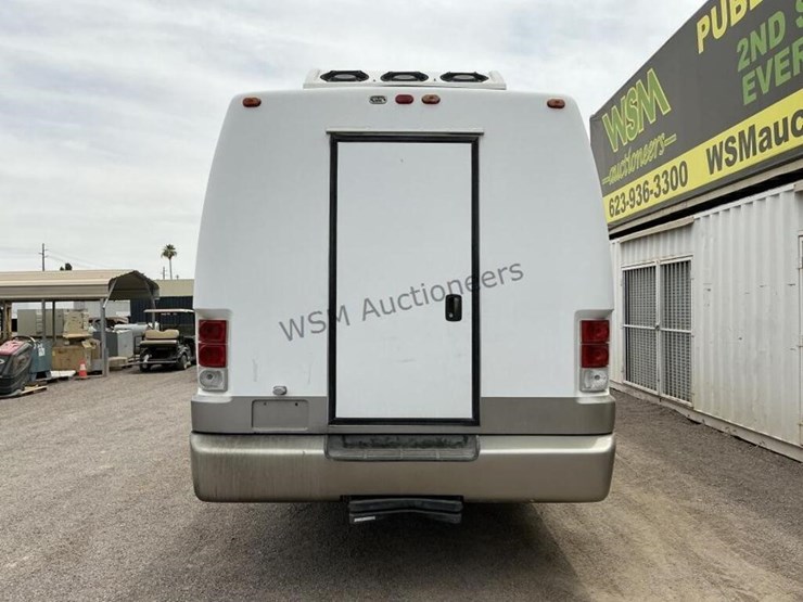 2007-ford-f550-image-6