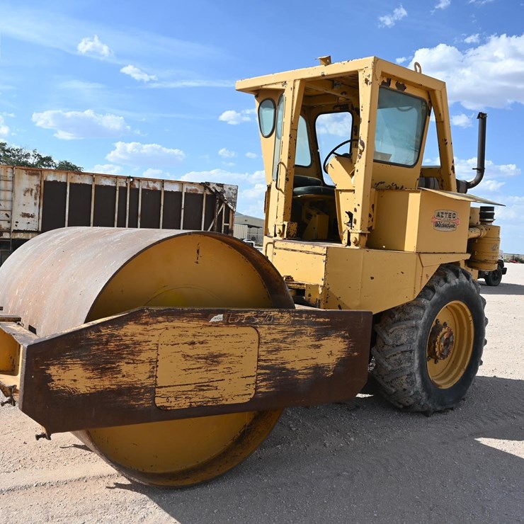 AZTEC ROLLER 5211