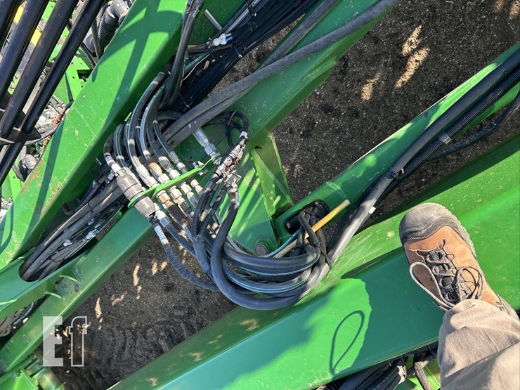 2023-john-deere-db90-image-79