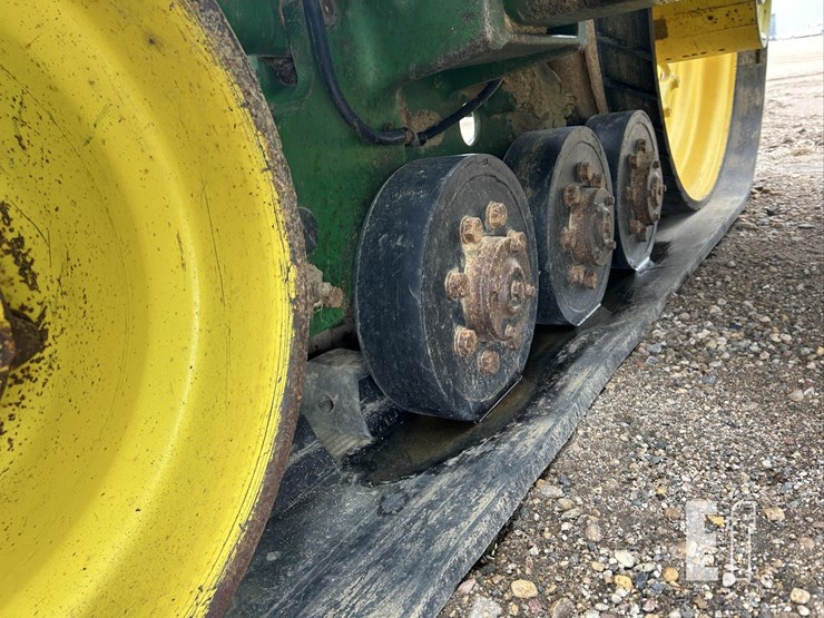 2004-john-deere-8220t-image-25