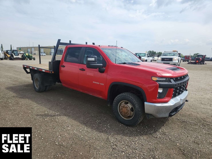 2020-chevrolet-silverado-3500hd-image-4