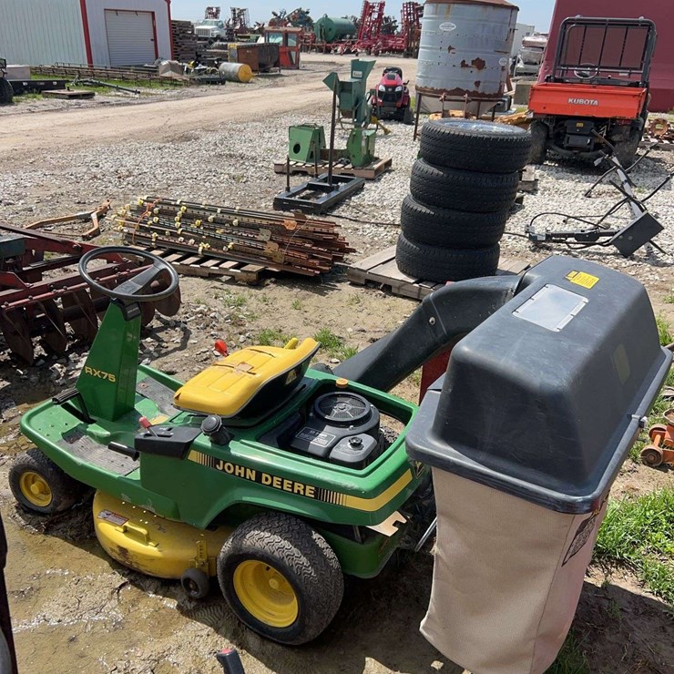 JOHN DEERE LA