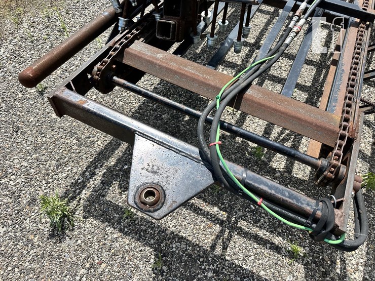 john-deere-568-image-4