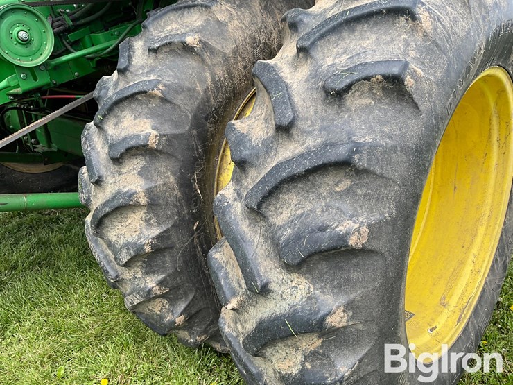 1988-john-deere-8820-titan-ii-image-9