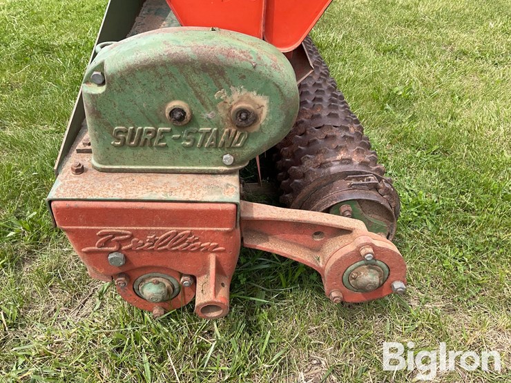 brillion-sure-stand-sst-1201-cultipacker-drill-image-9