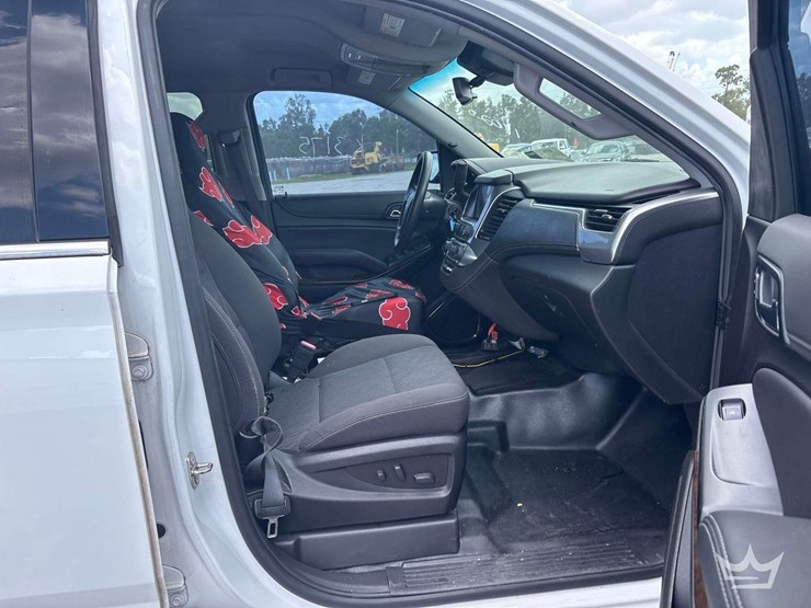 2019-chevrolet-tahoe-image-23