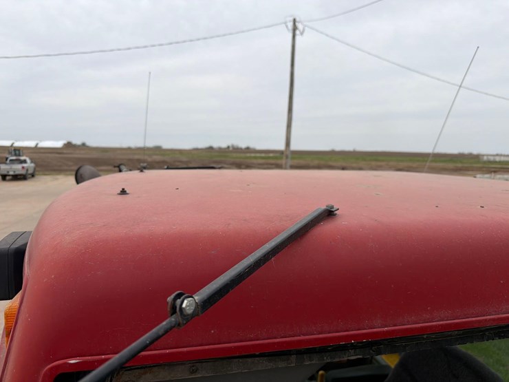 case-ih-7140-image-53