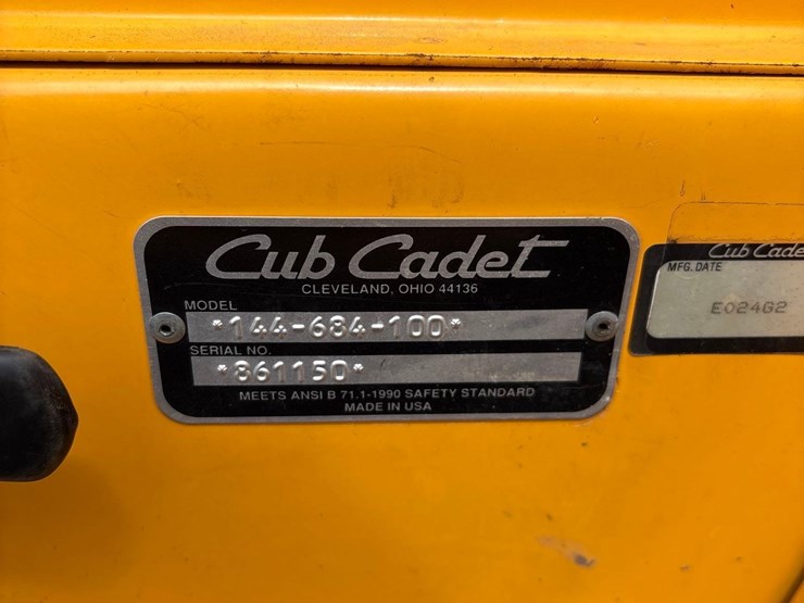 cub-cadet-1864-image-10