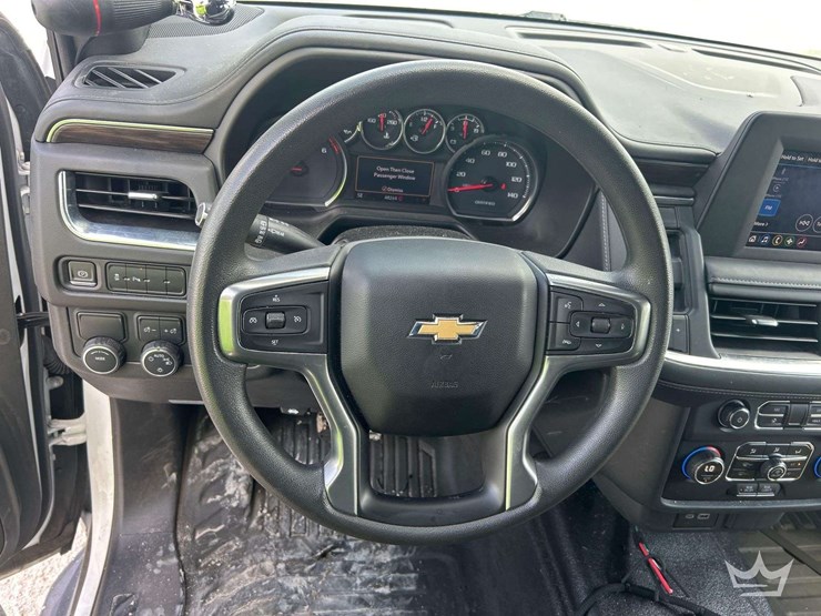 2023-chevrolet-tahoe-image-8