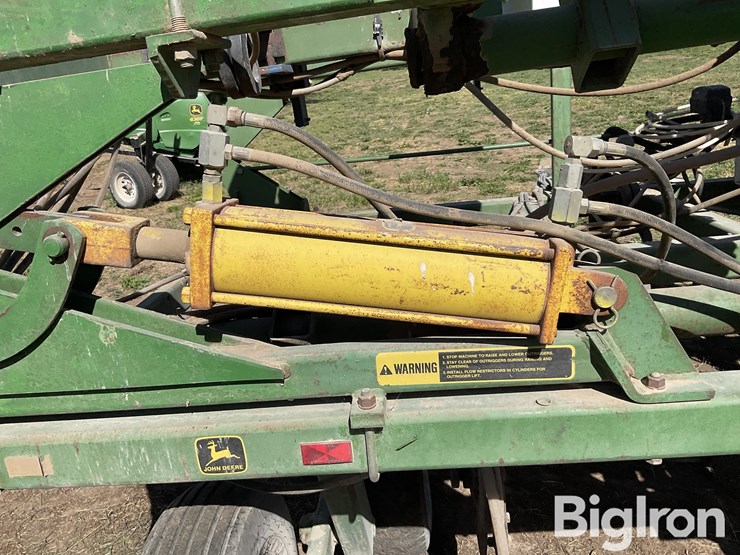 john-deere-1610-image-18