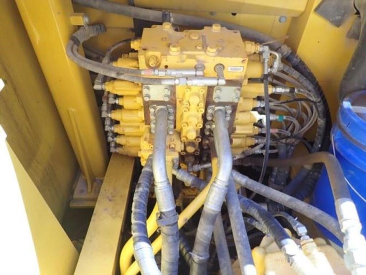 2020-komatsu-pc290-lc-11-image-67