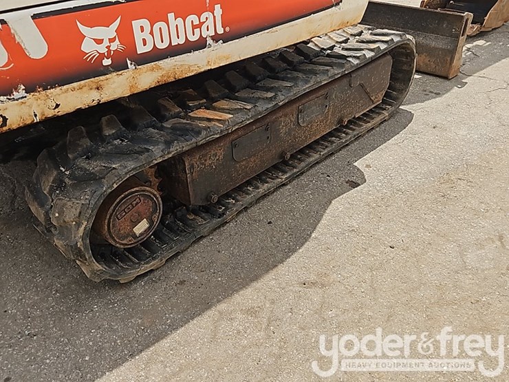 bobcat-325-image-20