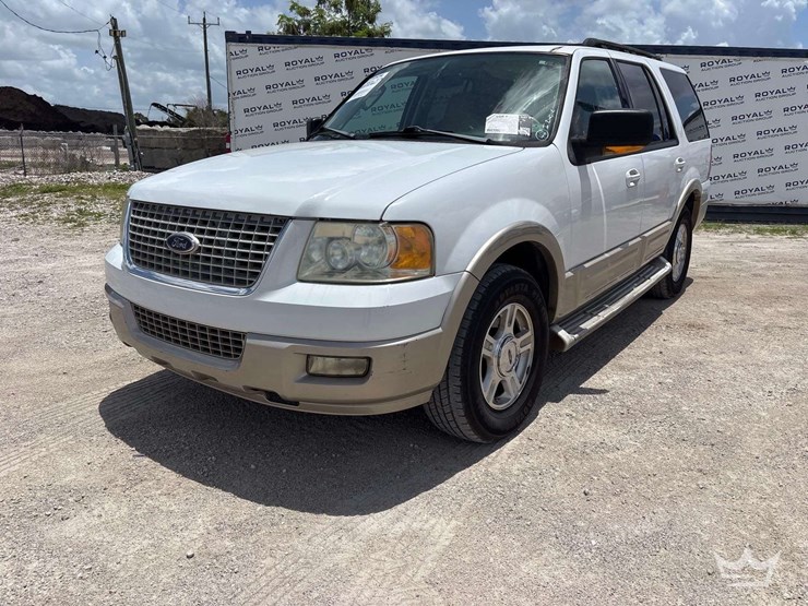2006-ford-expedition-image-1