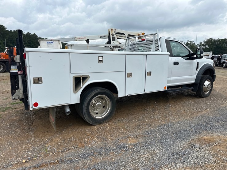 2019-ford-f450-image-2