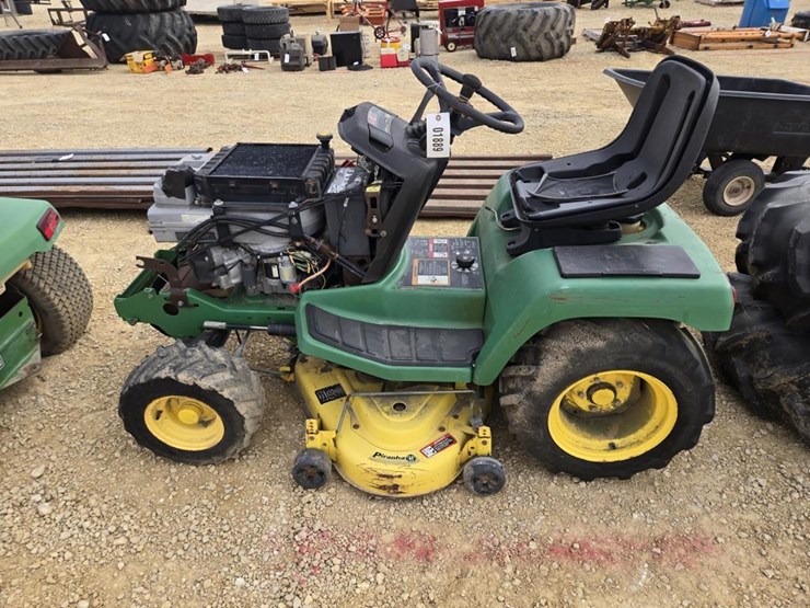 john-deere-345-image-3