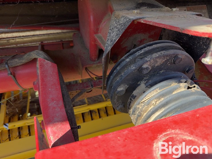 2013-new-holland-br7090-image-18