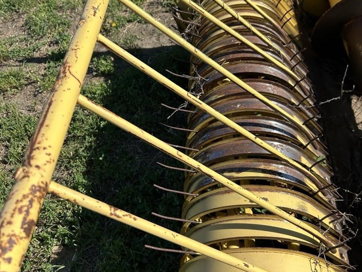 new-holland-717w-image-11
